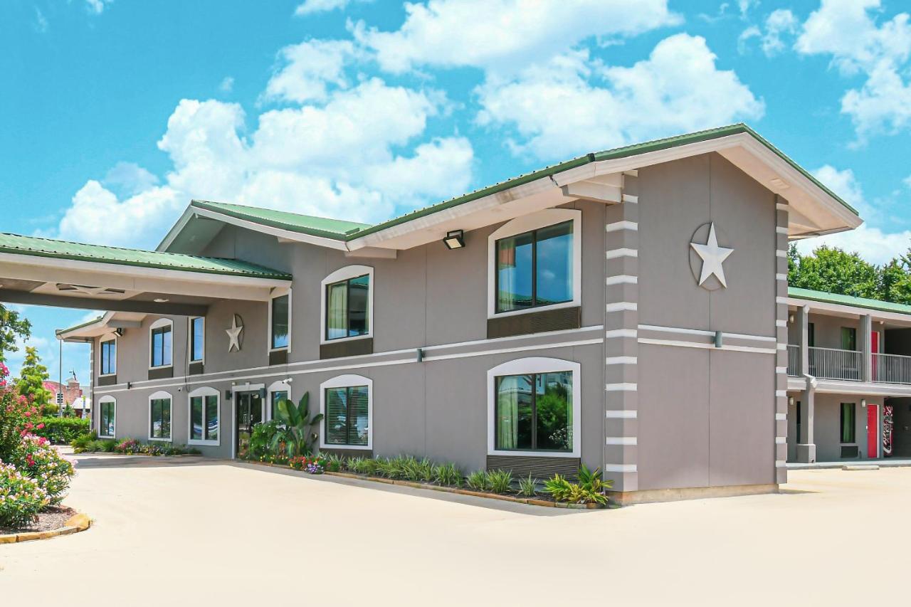 Scottish Inns & Suites - Woodlands Mall The Woodlands Exterior foto